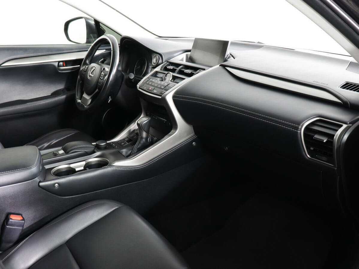 Купить Lexus NX с пробегом. Фото: #11