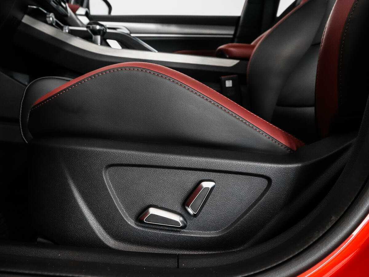 Купить Geely Coolray с пробегом. Фото: #9