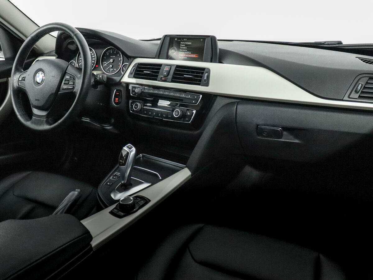 Купить BMW 3 серии с пробегом. Фото: #8