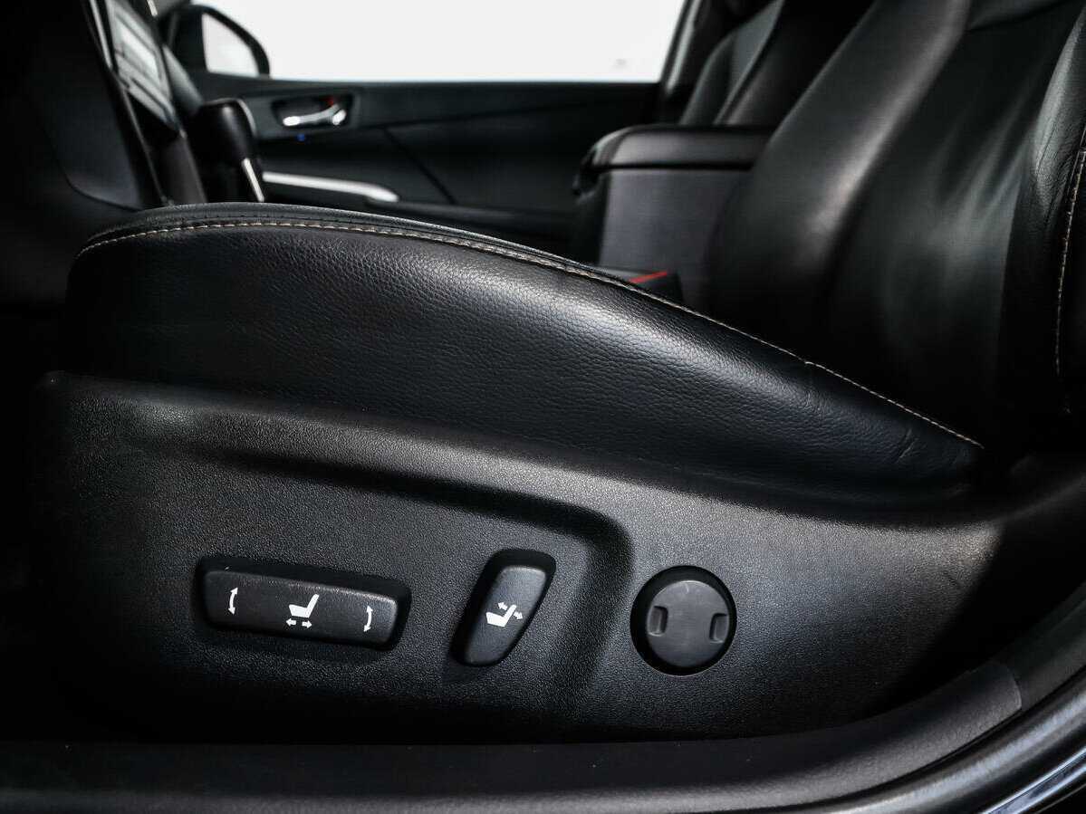 Продажа Б/У Тойота Камри. Фото: #9