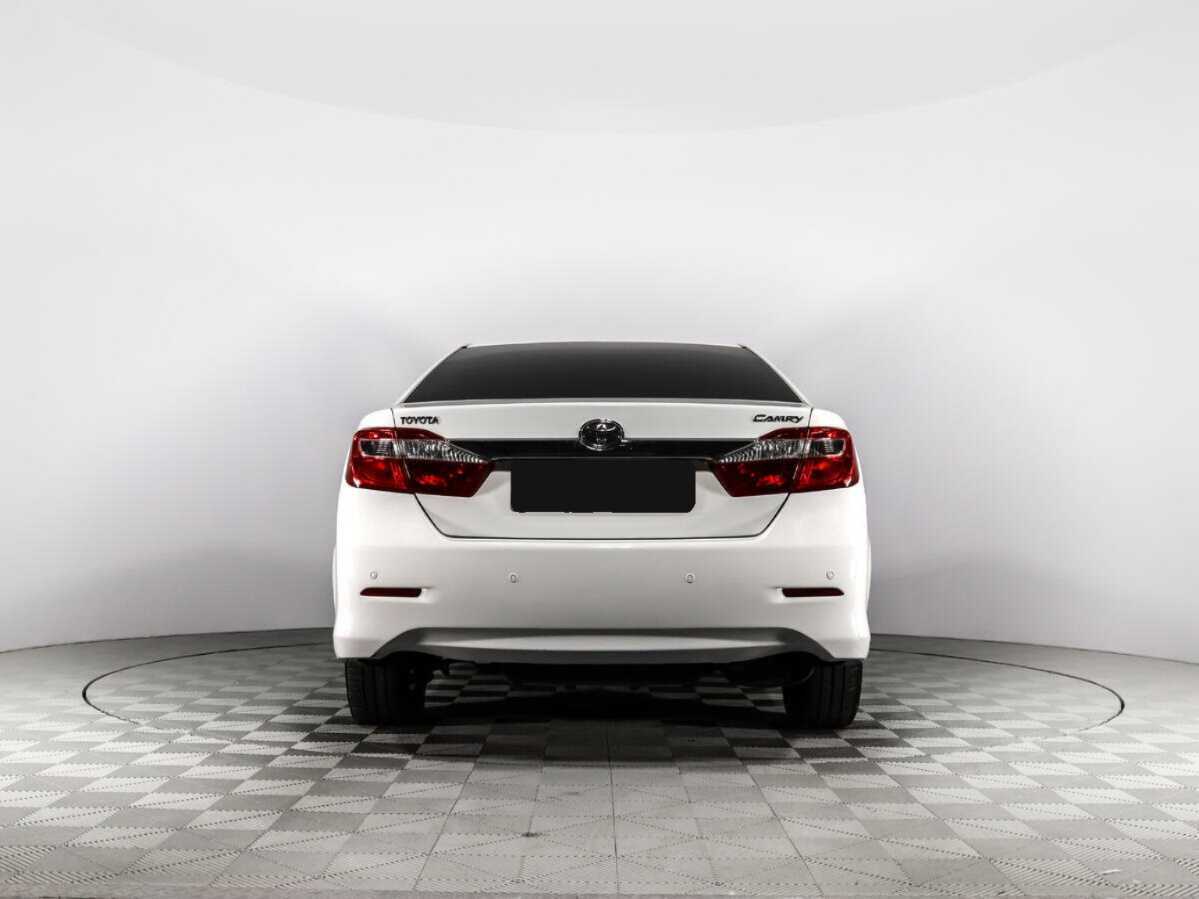 Продажа Б/У Тойота Камри. Фото: #5