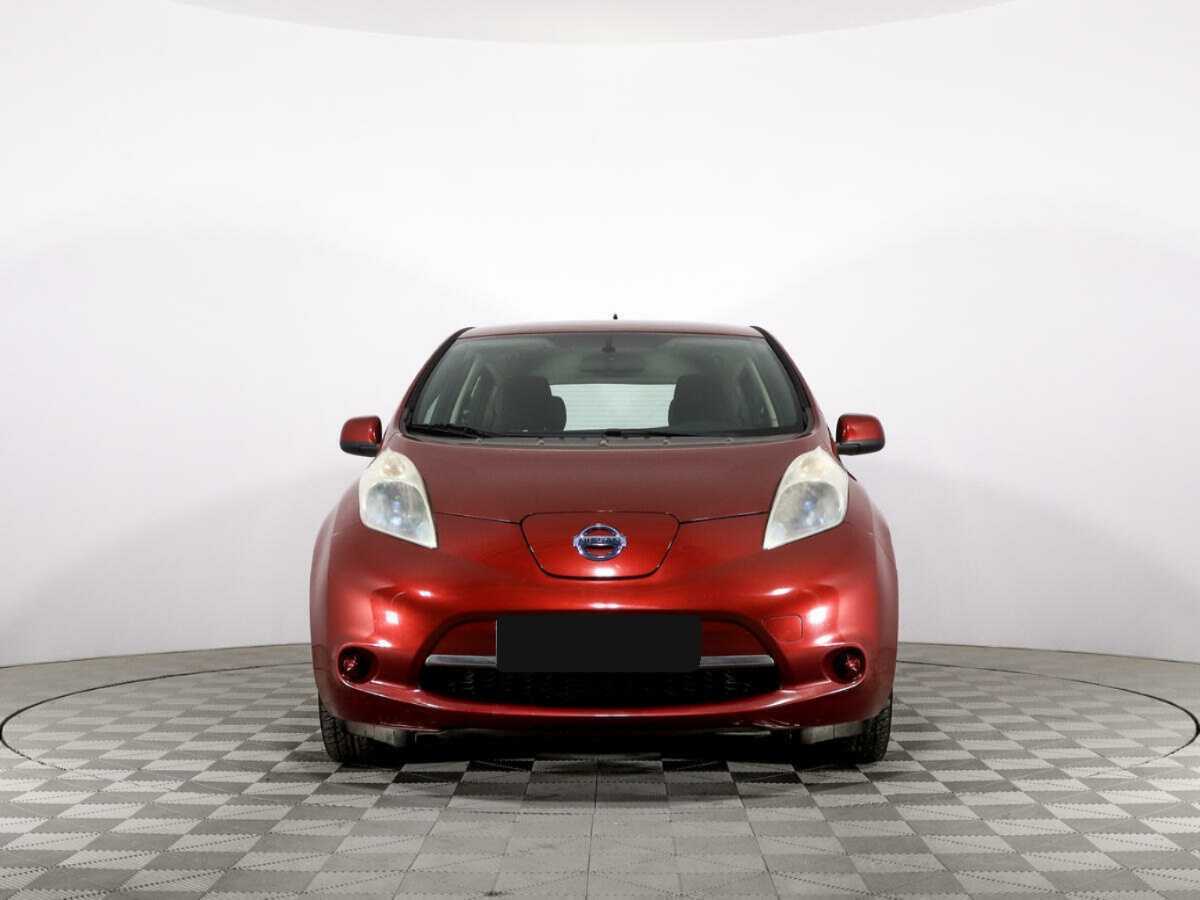 Купить Nissan Leaf с пробегом. Фото: #1