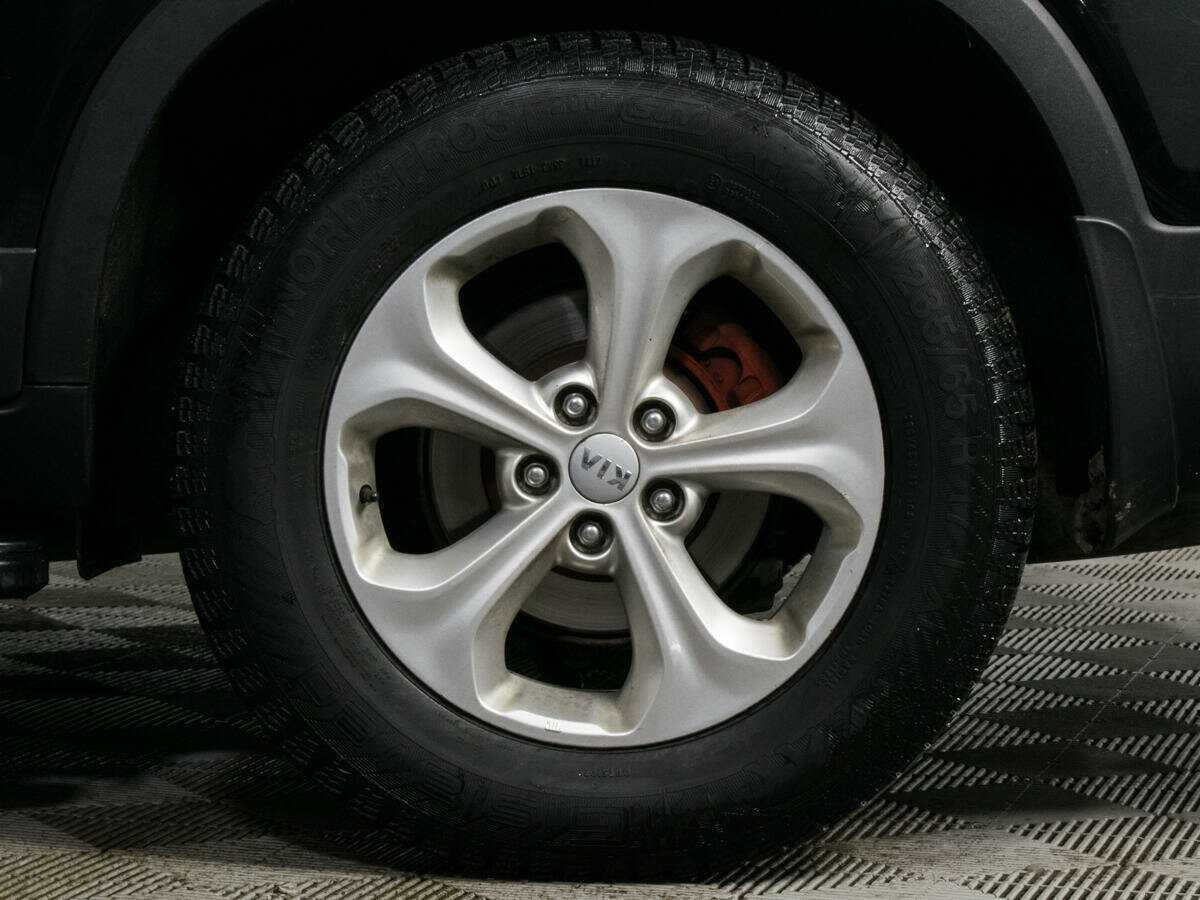 Купить Kia Sorento с пробегом. Фото: #17