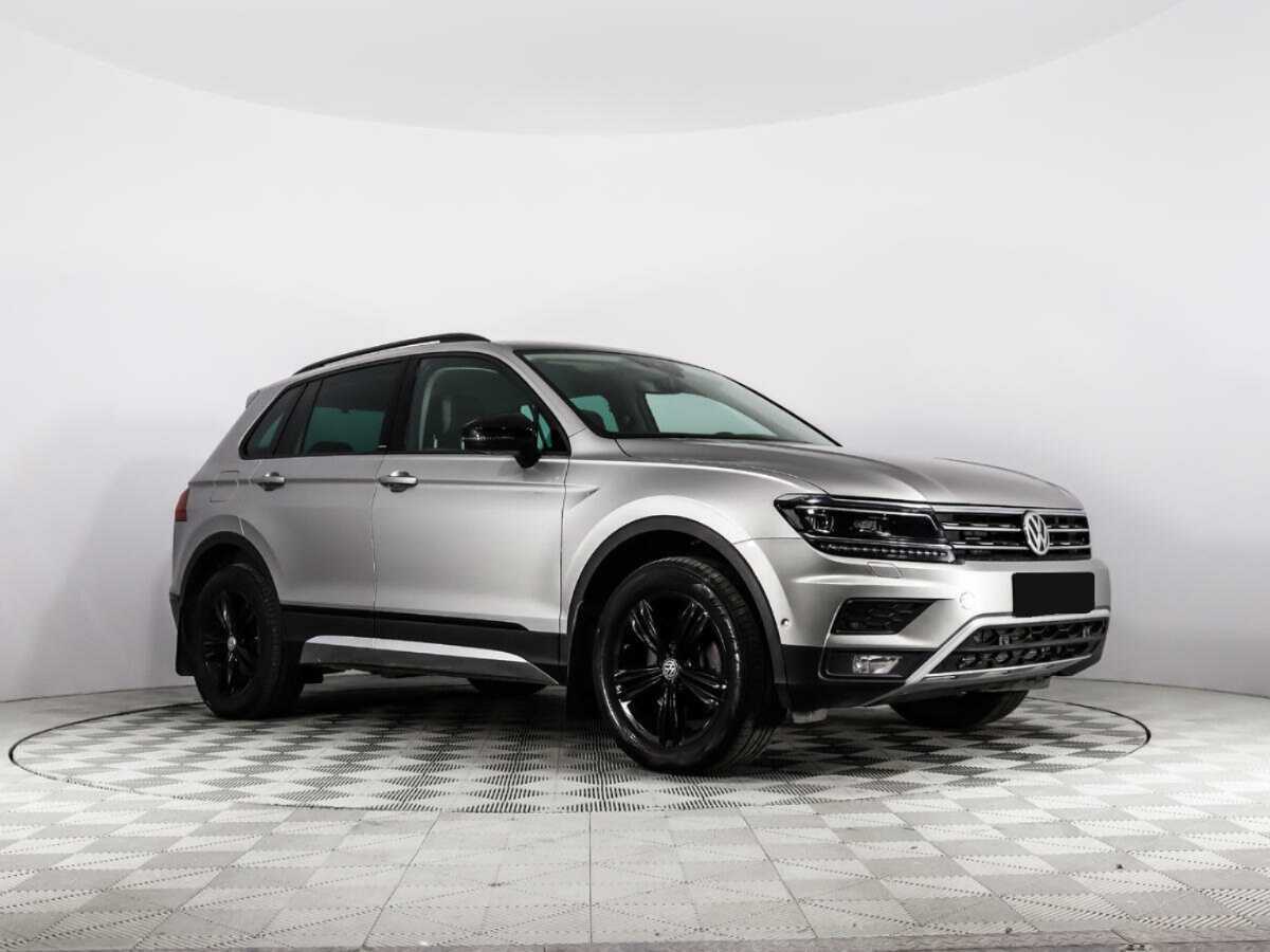 Купить Volkswagen Tiguan с пробегом. Фото: #2