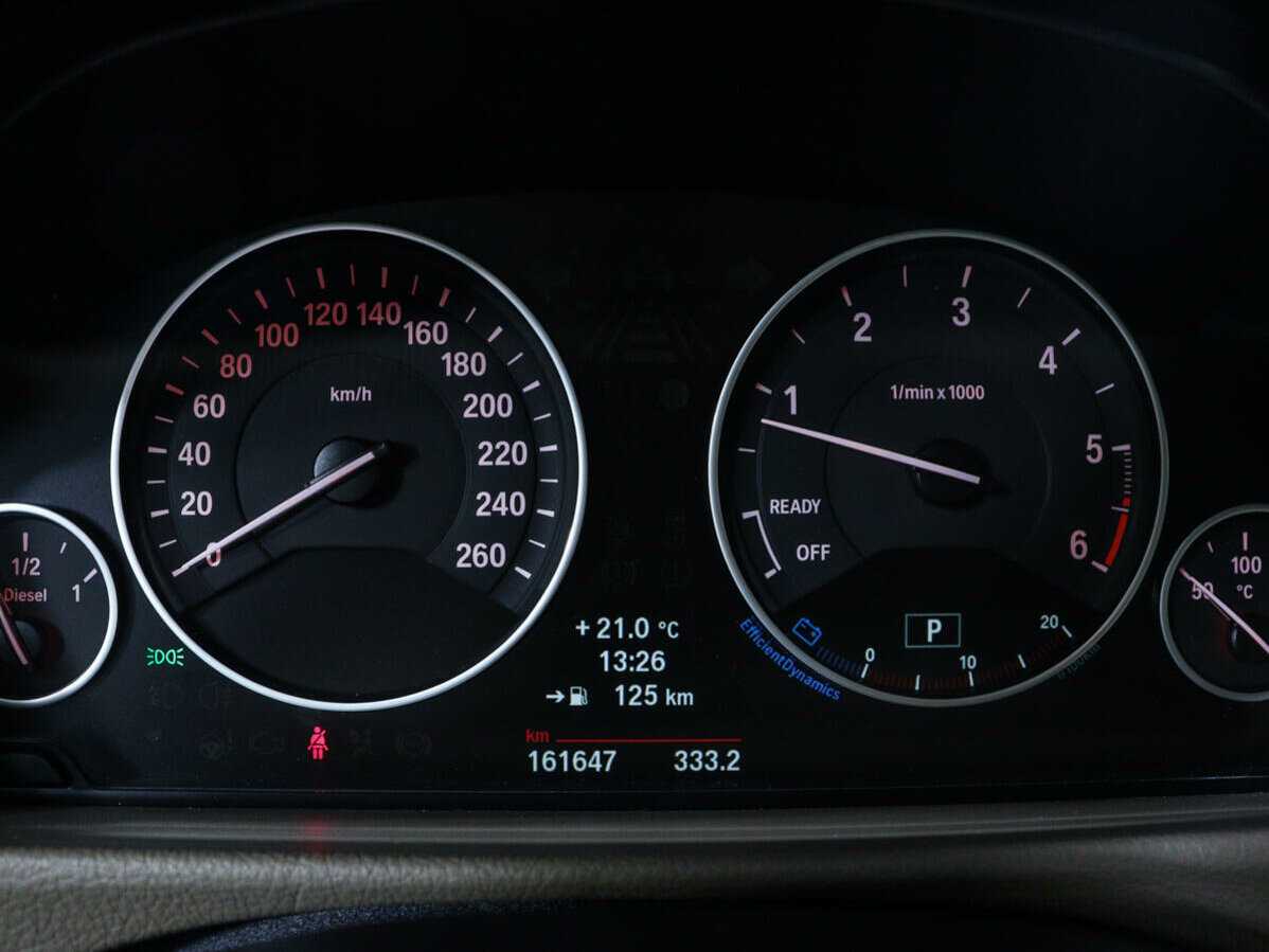 Купить BMW 3 серии с пробегом. Фото: #10