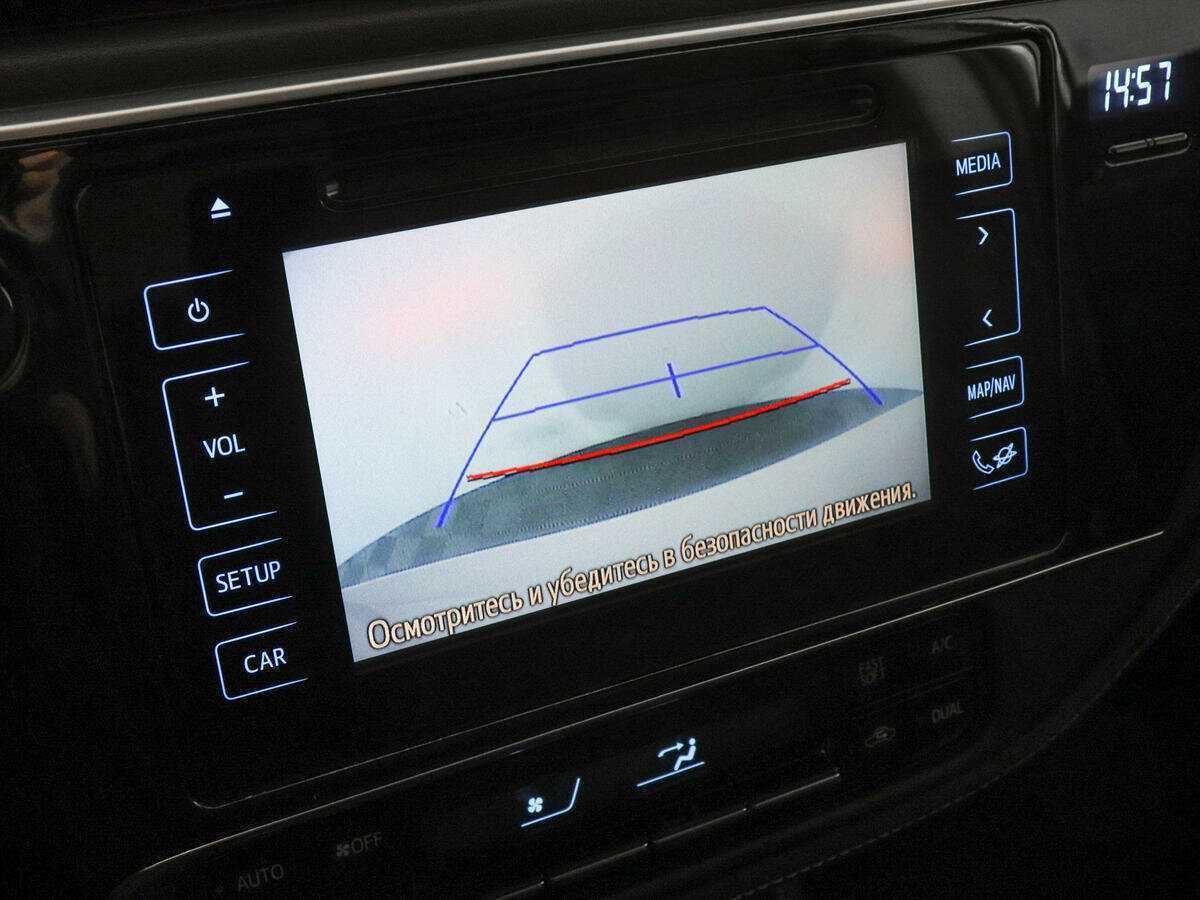 Купить Toyota Corolla с пробегом. Фото: #12