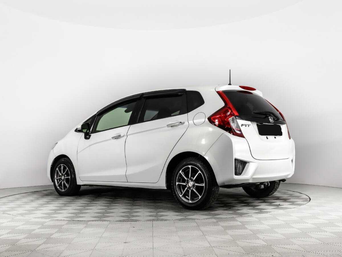 Купить Honda Fit с пробегом. Фото: #5
