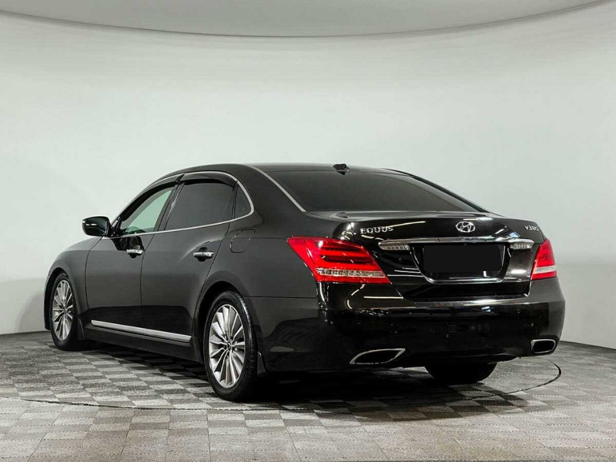 Купить Hyundai Equus с пробегом. Фото: #6