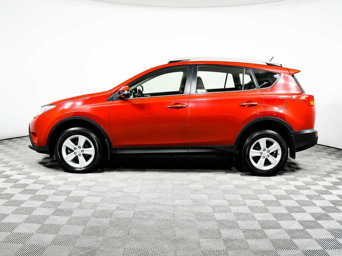 Купить Toyota RAV4 с пробегом. Фото: #7
