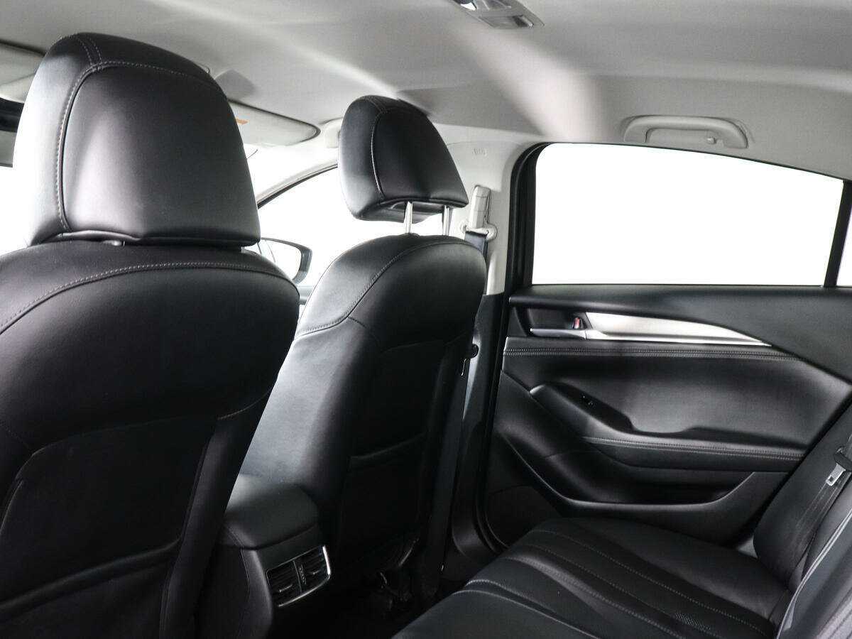 Купить Mazda 6 с пробегом. Фото: #11