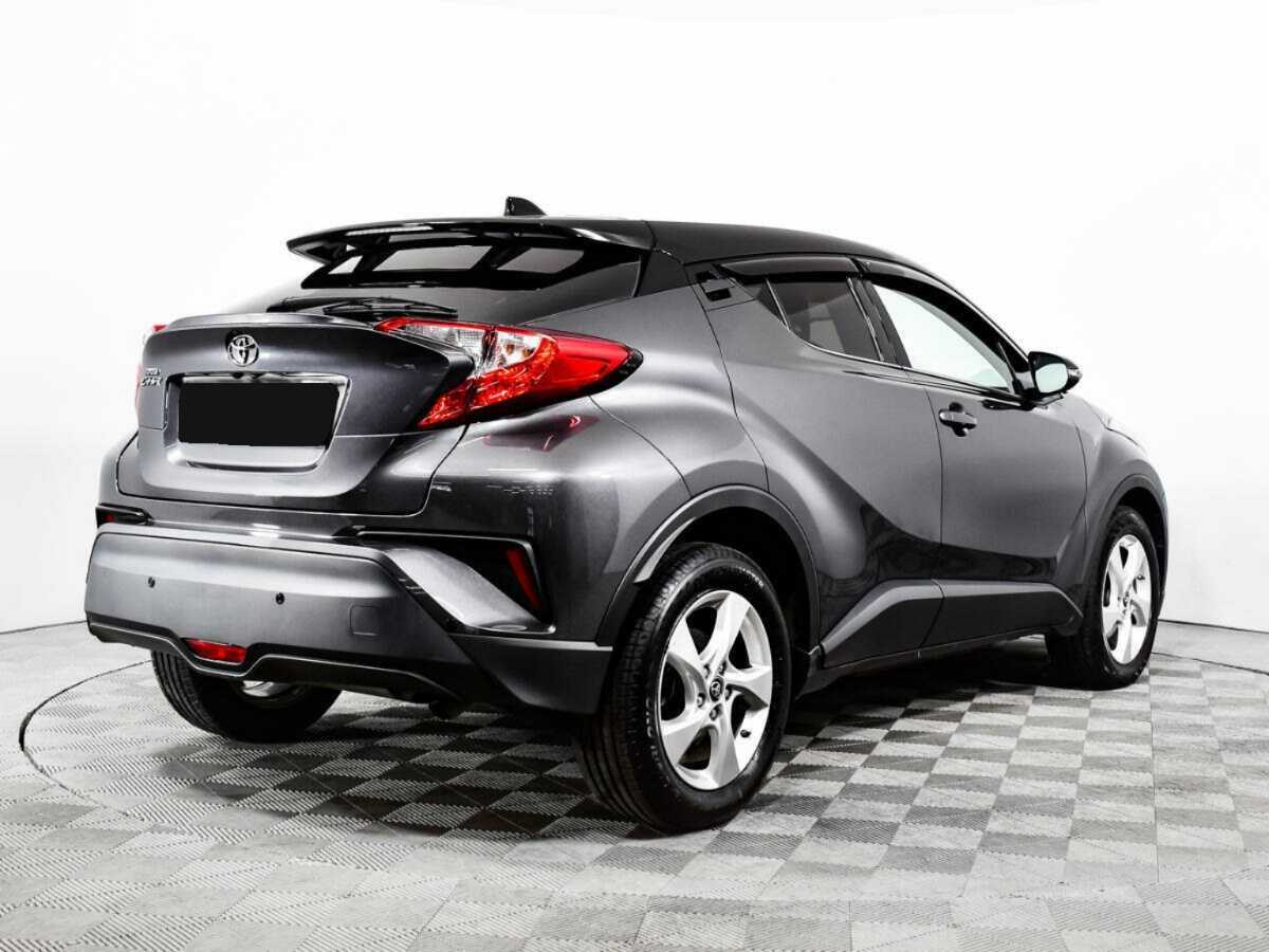 Купить Toyota C-HR с пробегом. Фото: #4