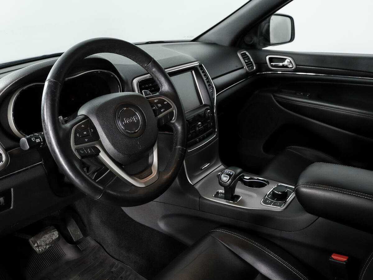 Купить Jeep Grand Cherokee с пробегом. Фото: #8