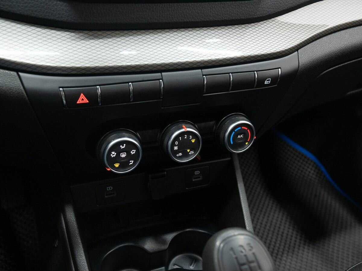 Купить Lada (ВАЗ) Vesta с пробегом. Фото: #18