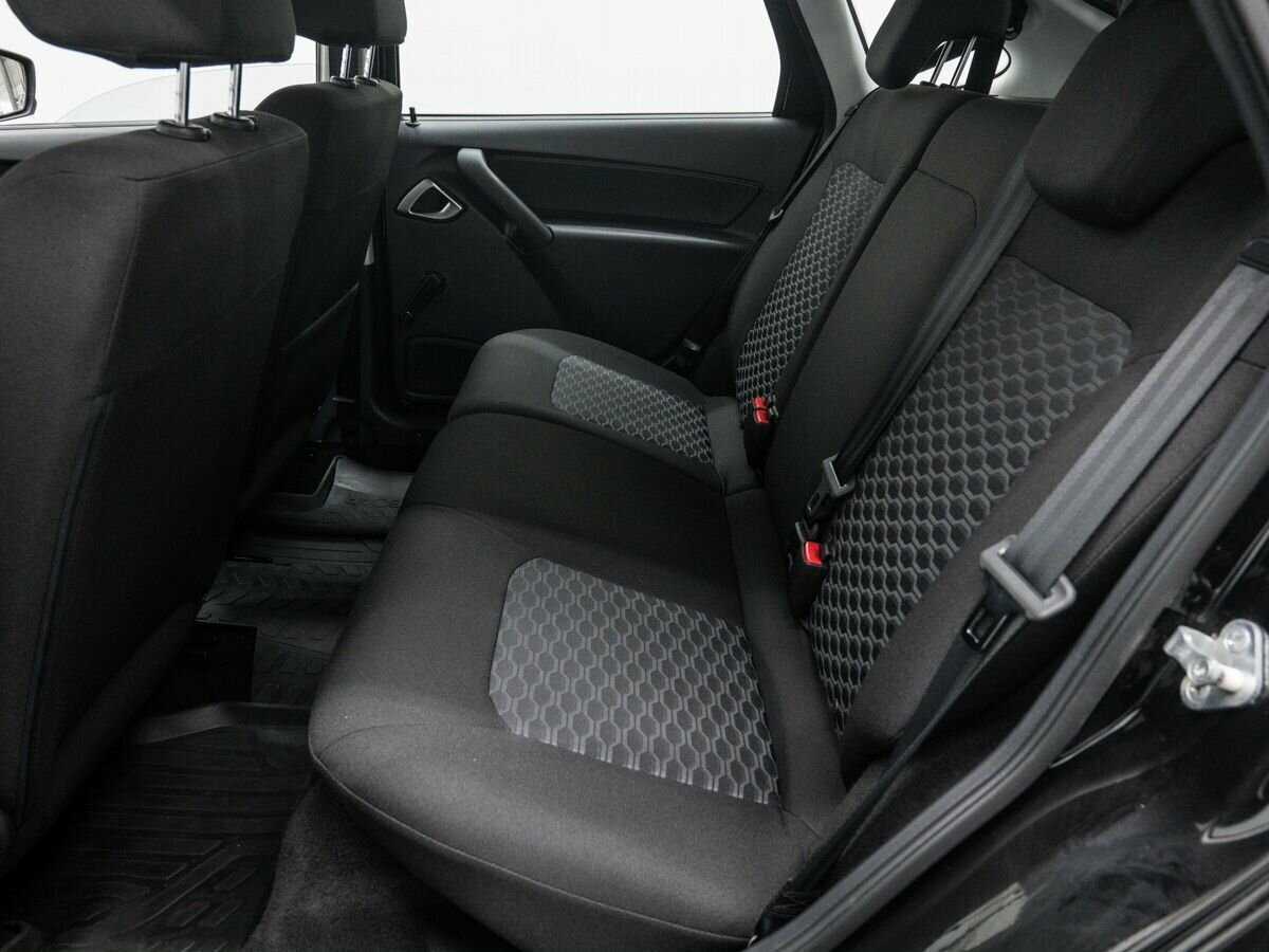 Купить Lada (ВАЗ) Granta с пробегом. Фото: #11