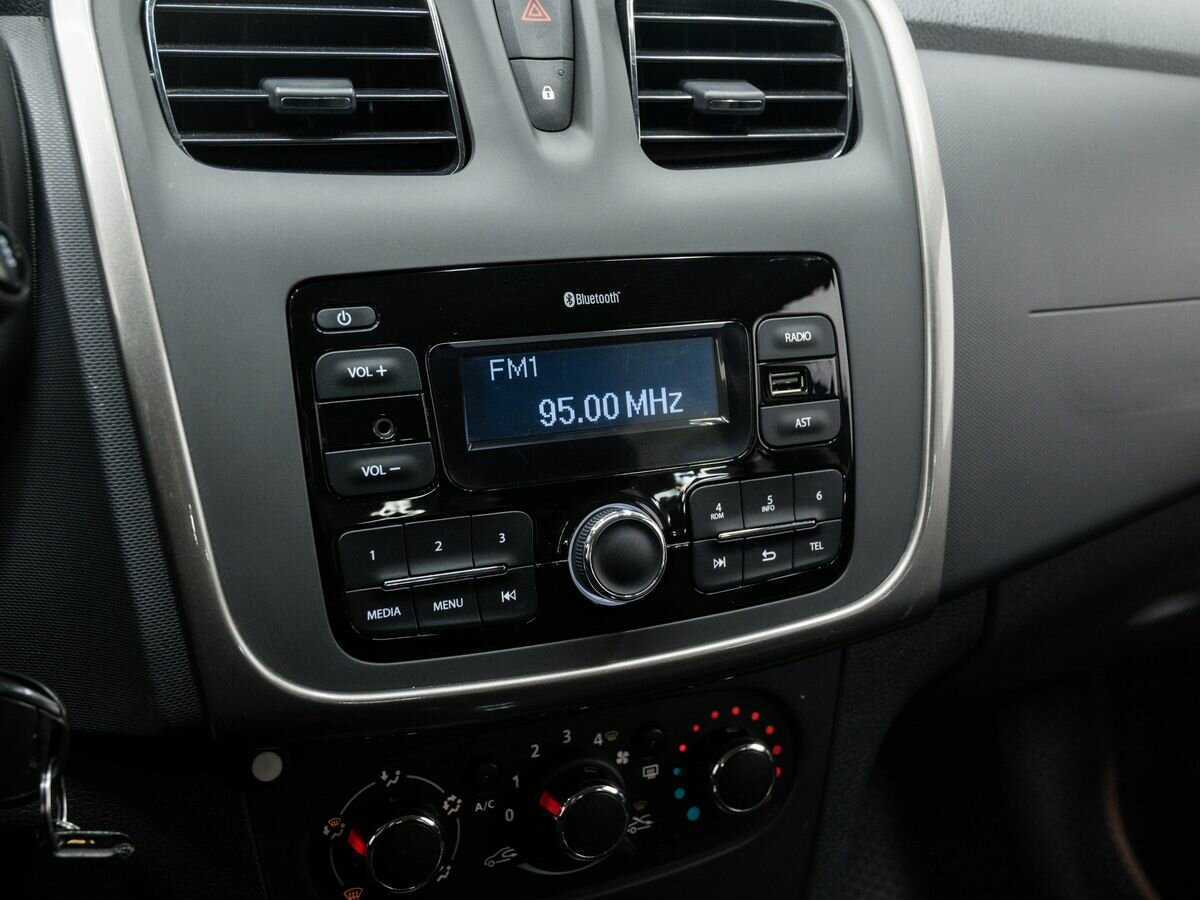 Продажа Б/У Рено Логан. Фото: #18