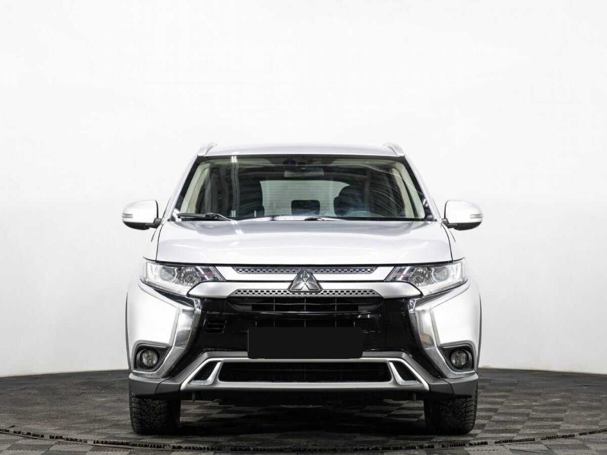 Купить Mitsubishi Outlander с пробегом. Фото: #1