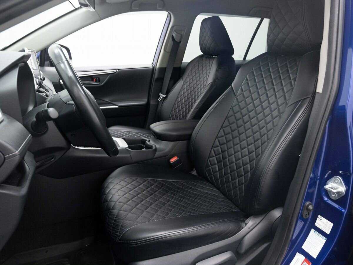 Купить Toyota RAV4 с пробегом. Фото: #8