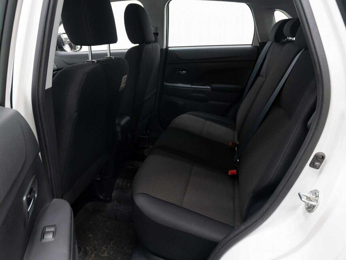 Продажа Б/У Митсубиши АС-Икс. Фото: #9