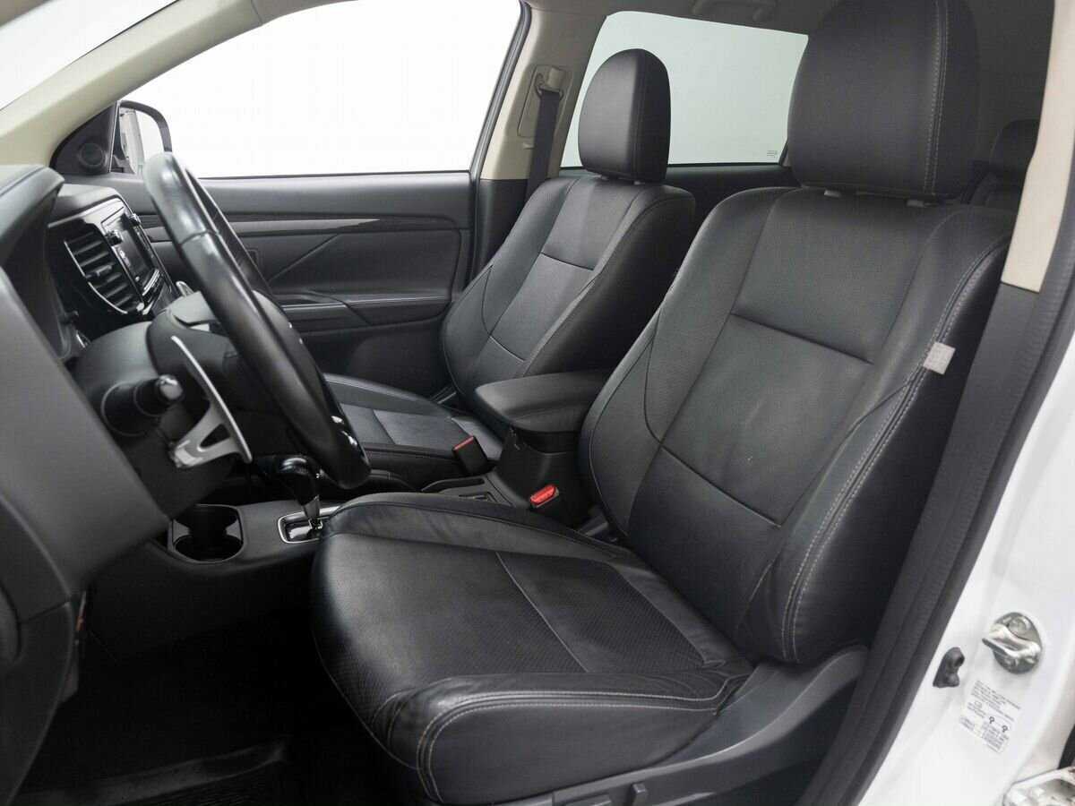 Продажа Б/У Митсубиши Оутлэндер. Фото: #9