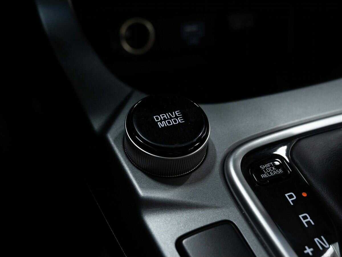 Купить Kia Seltos с пробегом. Фото: #19