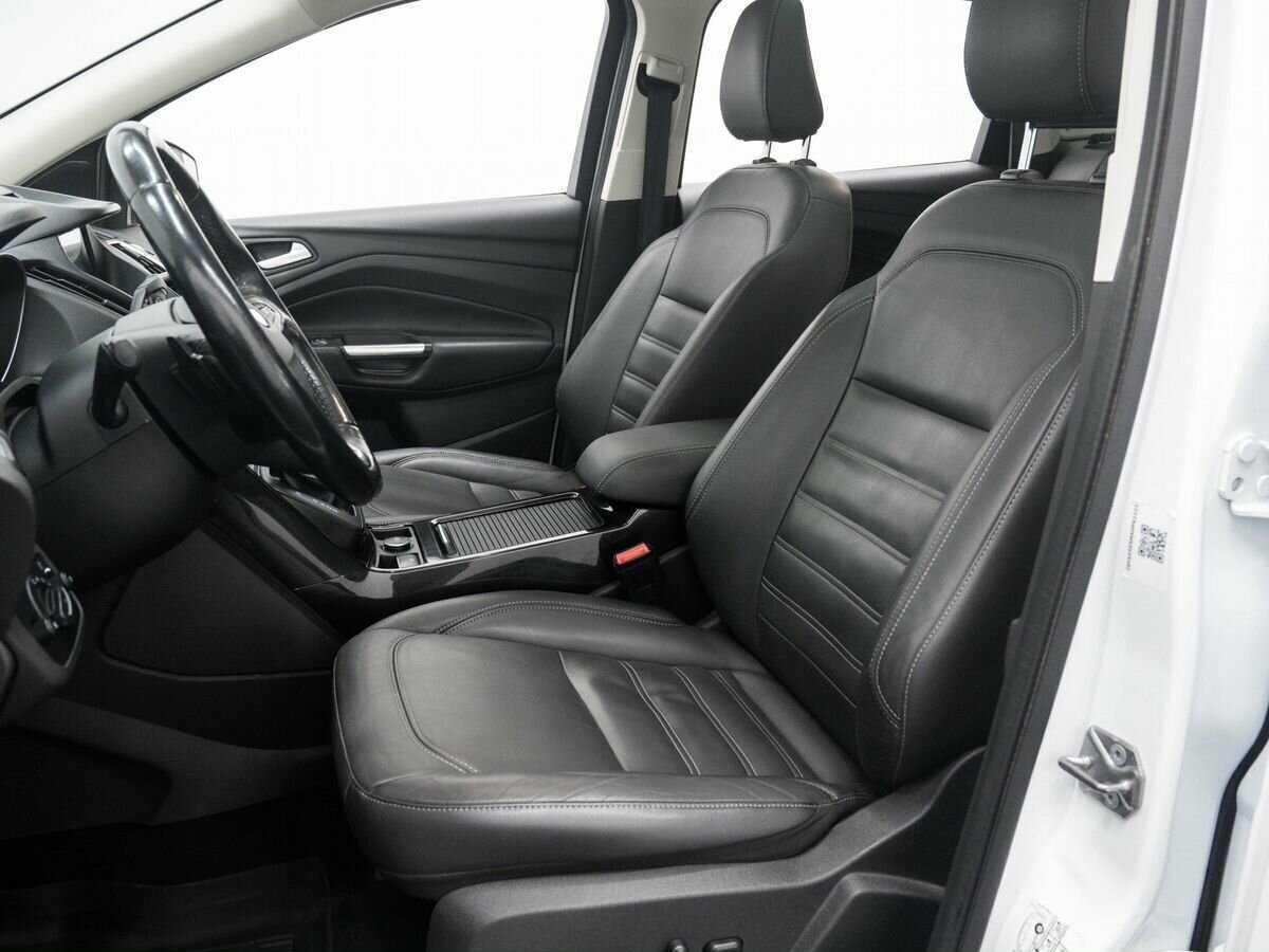 Купить Ford Kuga с пробегом. Фото: #14