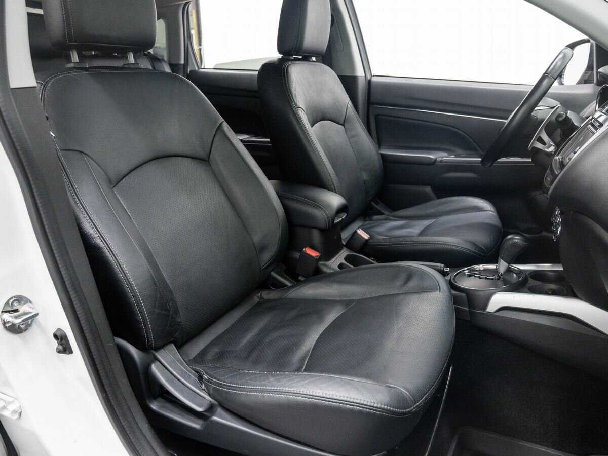 Продажа Б/У Митсубиши АС-Икс. Фото: #7