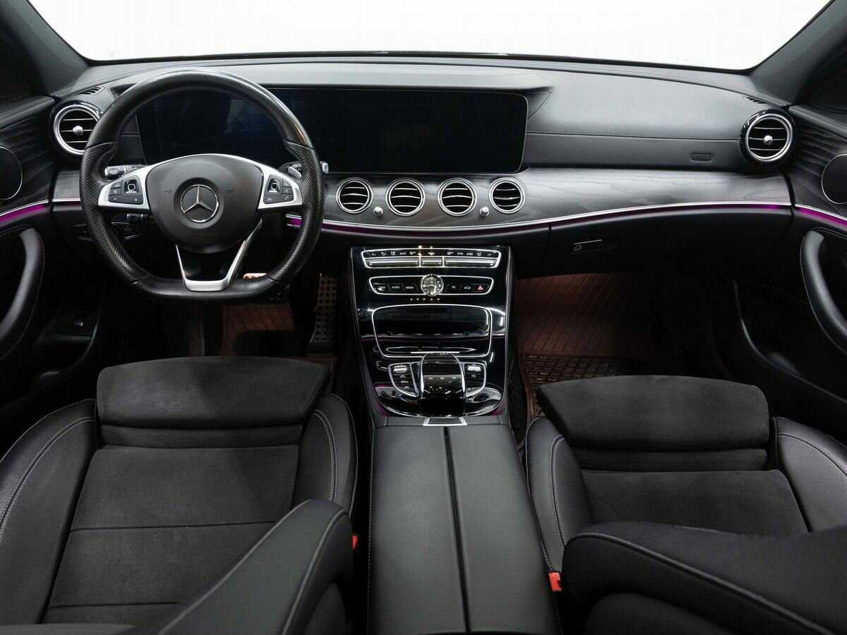 Купить Mercedes-Benz E-Класс с пробегом. Фото: #12