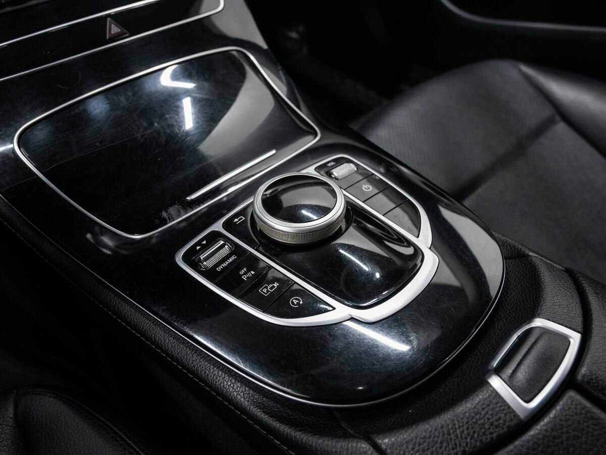 Купить Mercedes-Benz E-Класс с пробегом. Фото: #15