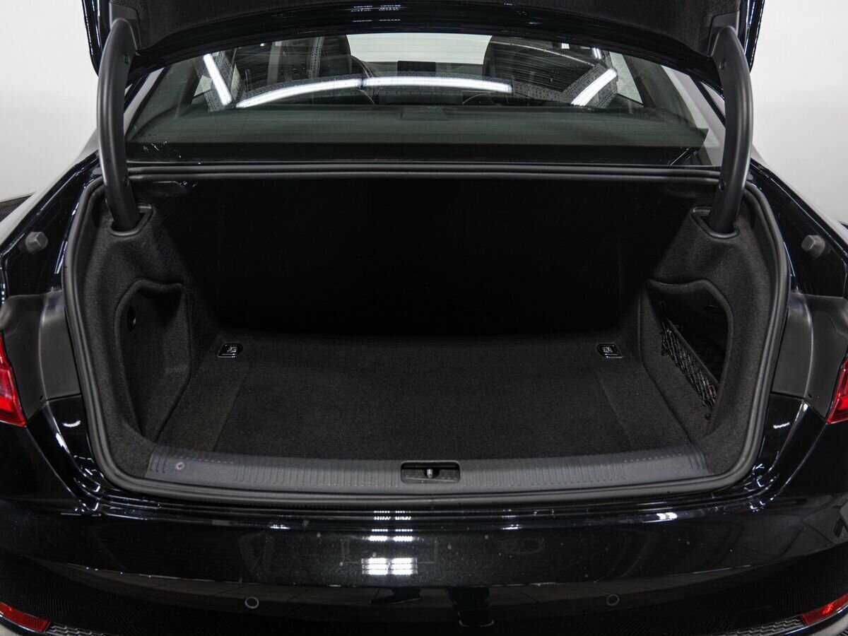 Купить Audi A4 с пробегом. Фото: #23