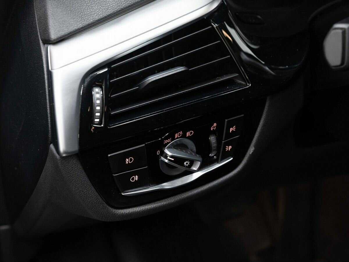 Купить BMW 5 серии с пробегом. Фото: #22