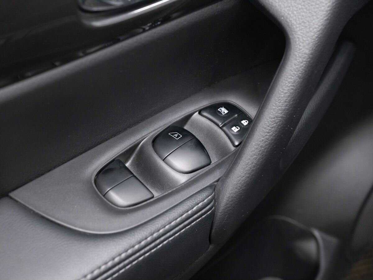 Купить Nissan X-Trail с пробегом. Фото: #19