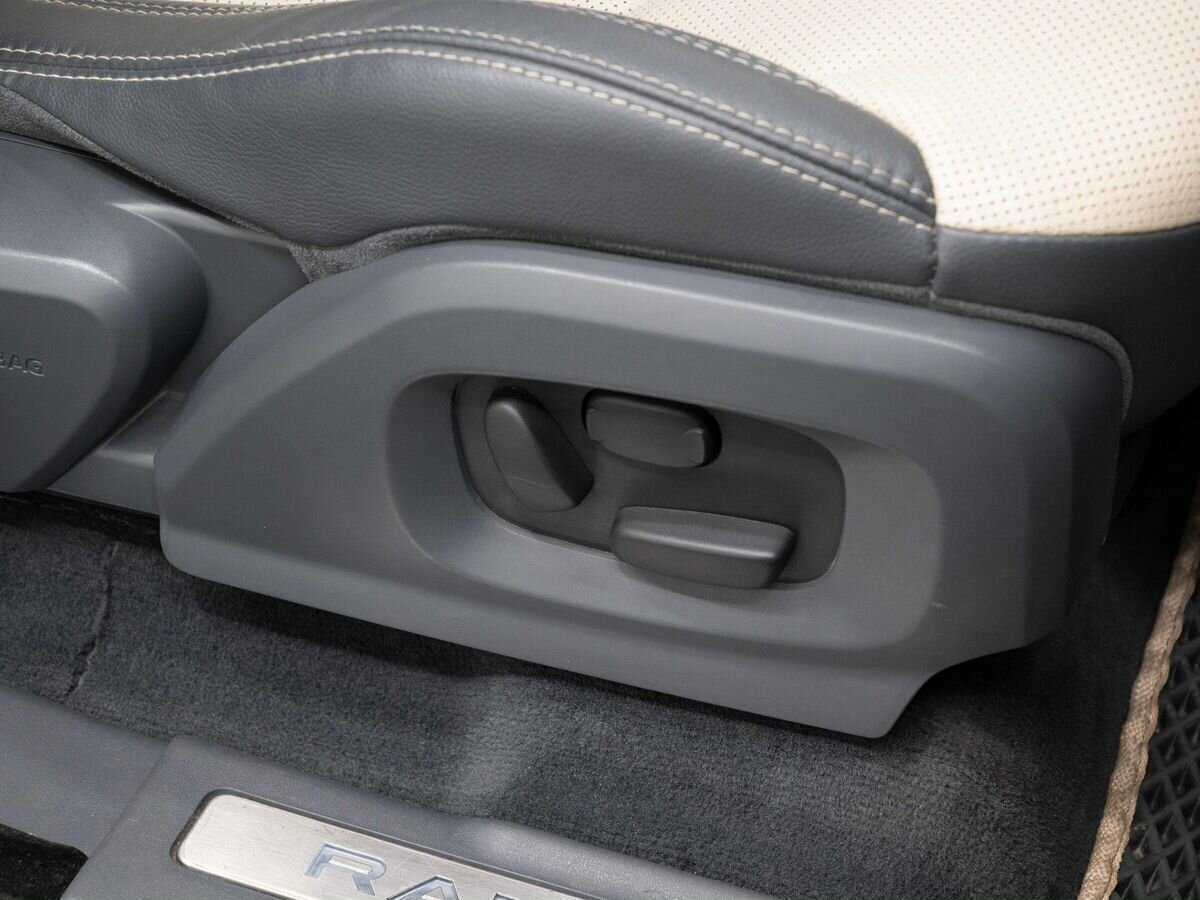 Купить Land Rover Range Rover Evoque с пробегом. Фото: #14