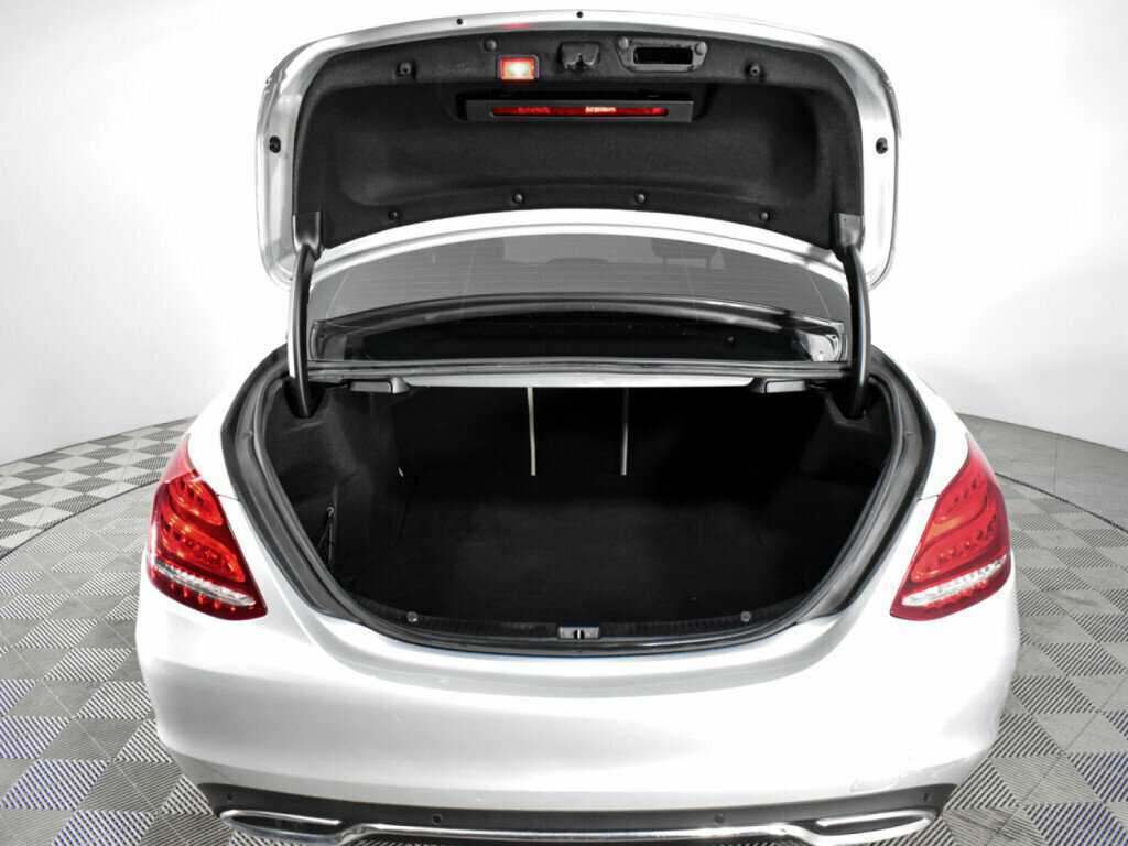 Купить Mercedes-Benz C-Класс с пробегом. Фото: #16