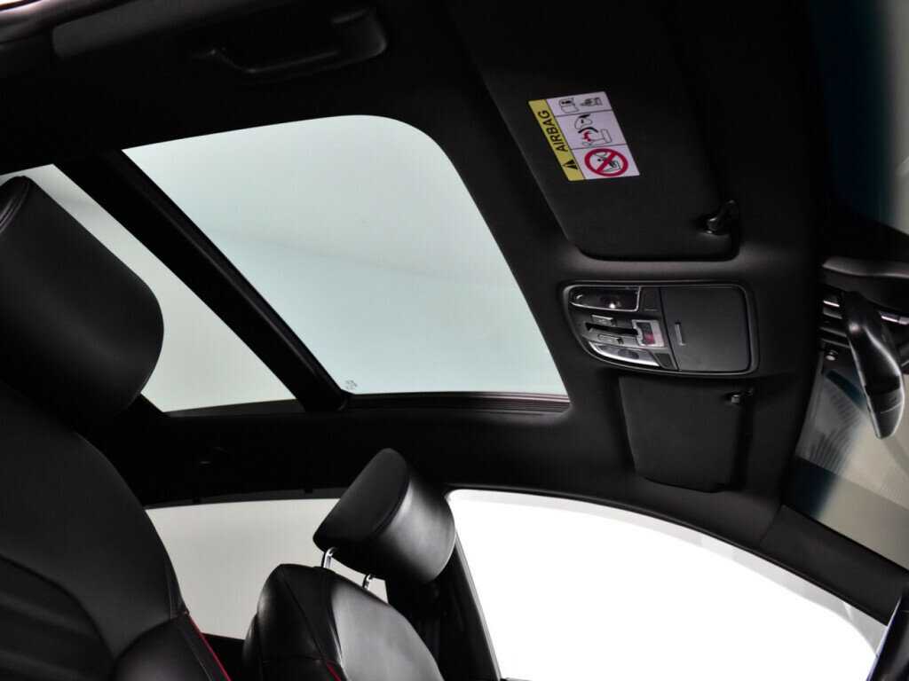 Купить Kia Optima с пробегом. Фото: #10