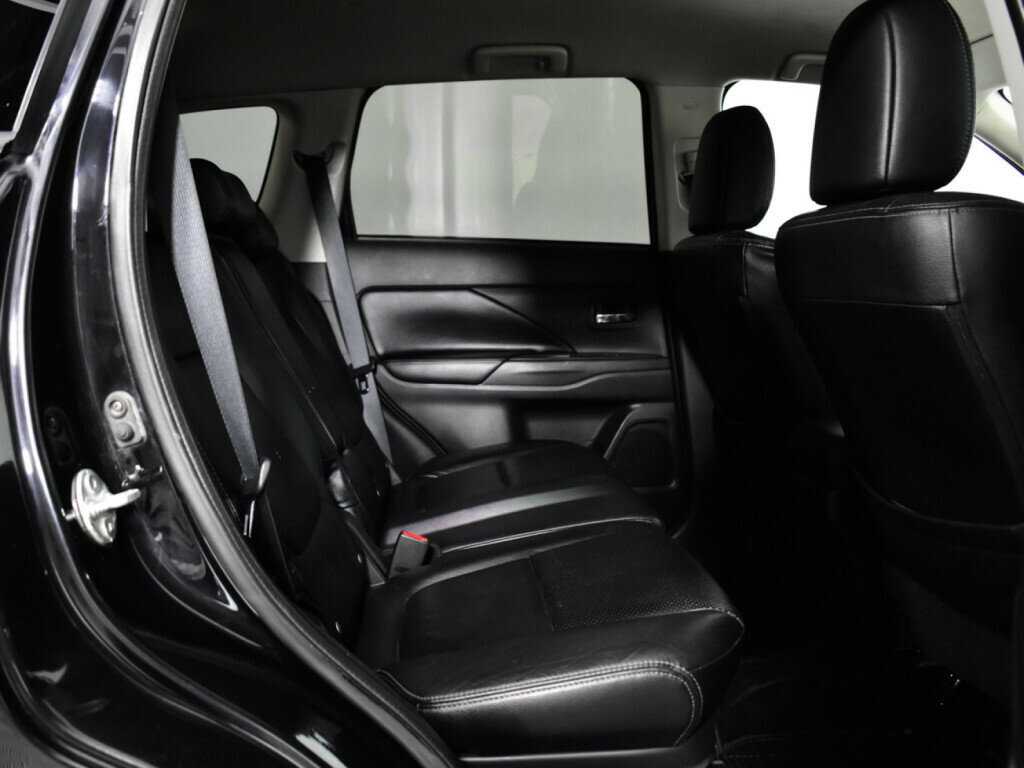 Продажа Б/У Митсубиши Оутлэндер. Фото: #9