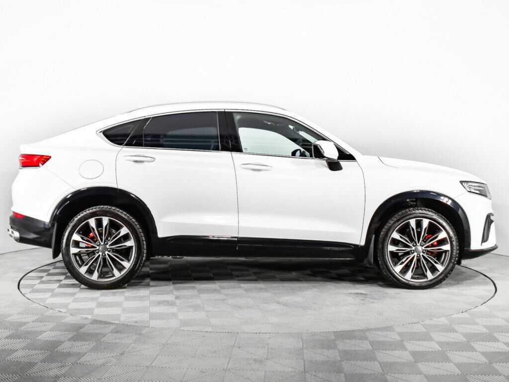 Купить Geely Tugella с пробегом. Фото: #3