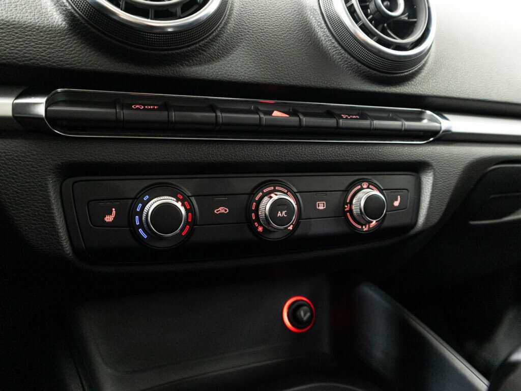 Купить Audi A3 с пробегом. Фото: #15