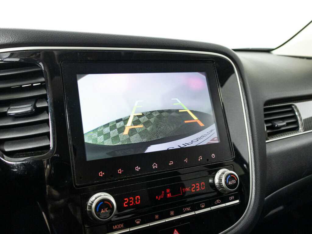 Купить Mitsubishi Outlander с пробегом. Фото: #16