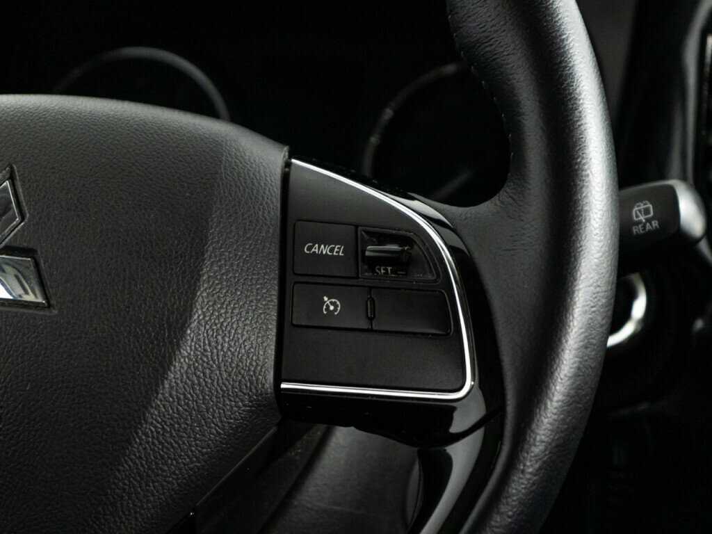 Купить Mitsubishi Outlander с пробегом. Фото: #22