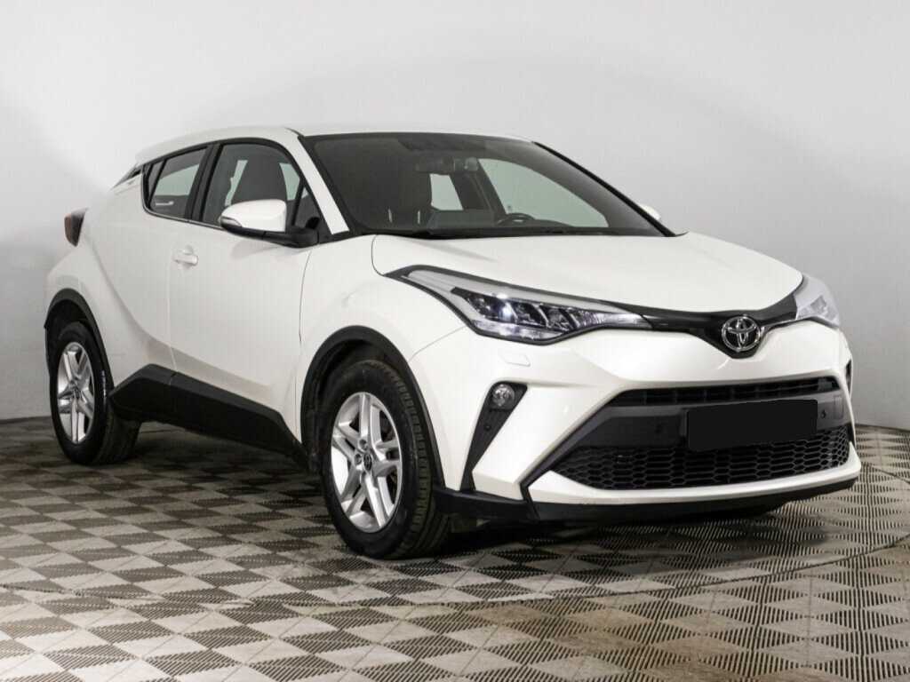 Купить Toyota C-HR с пробегом. Фото: #2