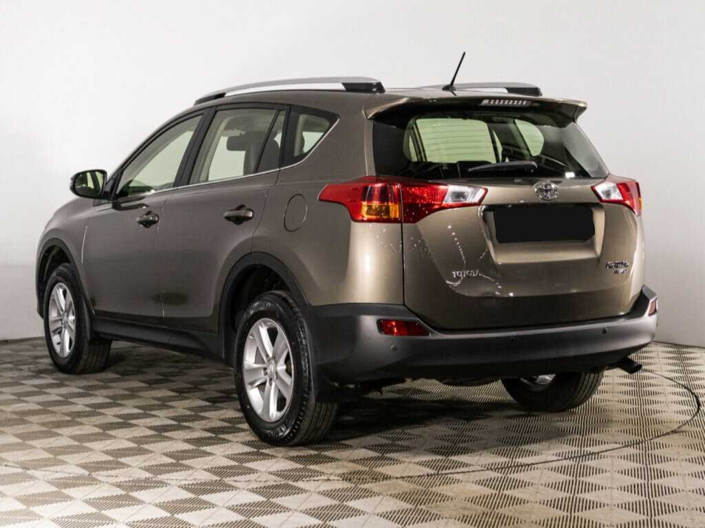 Купить Toyota RAV4 с пробегом. Фото: #6