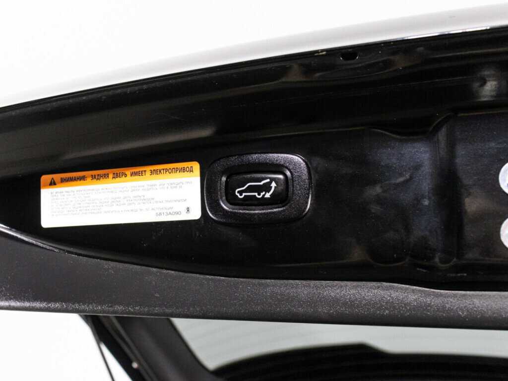 Купить Mitsubishi Outlander с пробегом. Фото: #15