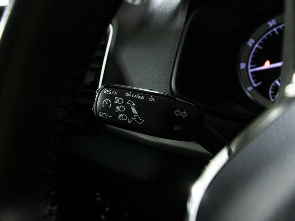 Купить Skoda Karoq с пробегом. Фото: #19