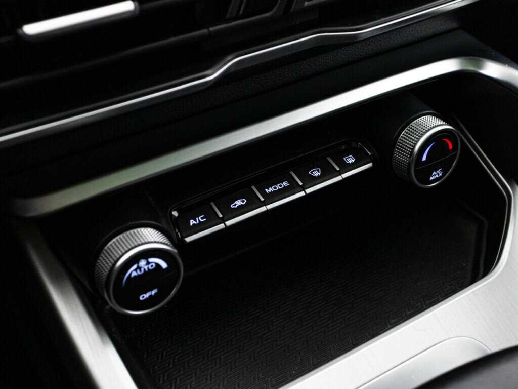 Продажа Б/У Джили Кулрэй. Фото: #17