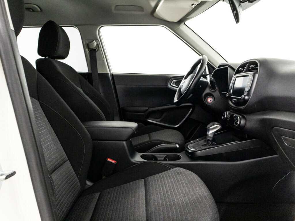 Купить Kia Soul с пробегом. Фото: #20