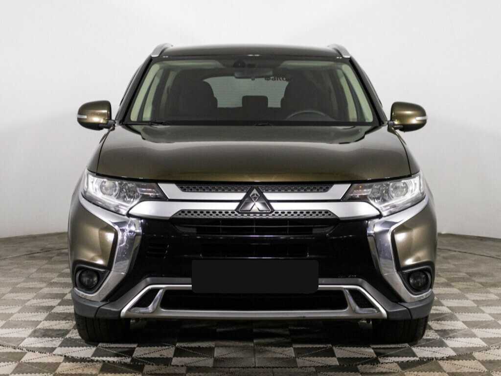 Купить Mitsubishi Outlander с пробегом. Фото: #1