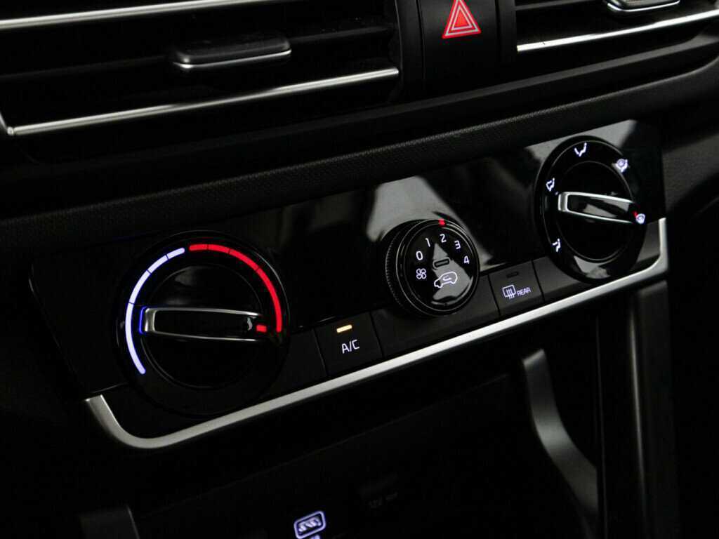 Купить Kia Seltos с пробегом. Фото: #18