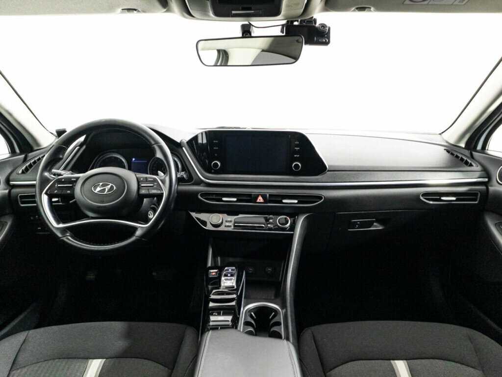 Купить Hyundai Sonata с пробегом. Фото: #12