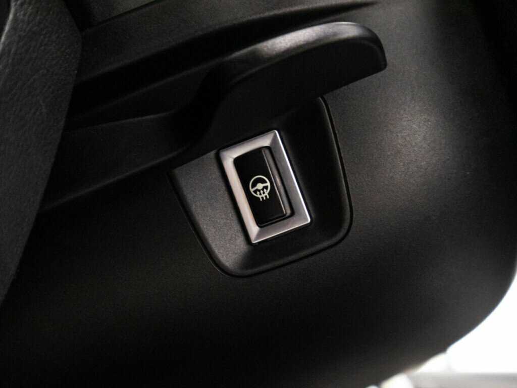 Купить BMW 1 серии с пробегом. Фото: #16