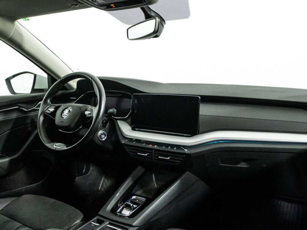 Купить Skoda Octavia с пробегом. Фото: #8